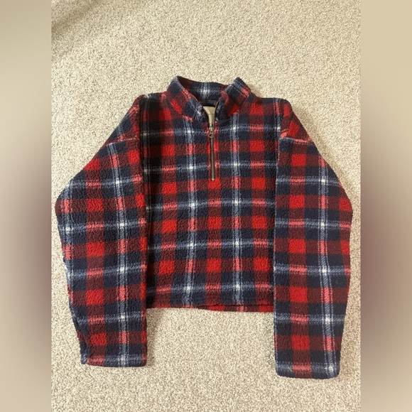 American Eagle Red & Navy Crop Plaid Quarter Zip-Up Fleece Pullover Thick Small - Picture 1 of 6